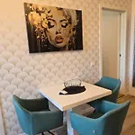 Al Porto S I C U R O דירה