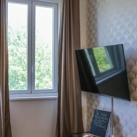 Apartment Al Porto S I C U R O Trieste